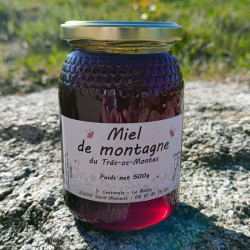 Le miel de montagne en 500g est un miel de caractère.